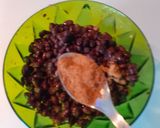 A picture of step 2 of Bareek Lobia.