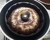 Foto del paso 5 de la receta: Bizcochuelo Marmolado