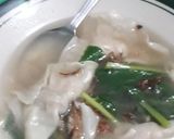 Foto langkah ke 6 dari resep Sup Pangsit Ayam Rasa Restoran.
