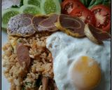 Foto langkah ke 6 dari resep Nasi Goreng Komplit (Sarapan Keluarga hari 1).
