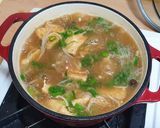 雙菇燴滑嫩豆腐煲的食譜步驟4照片