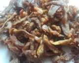 Foto del paso 1 de la receta: Ensalada de charqui con habas