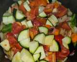 Foto del paso 5 de la receta: Pollo guisado de fiestas