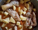 Foto del paso 4 de la receta: Guisito fácil con pollo