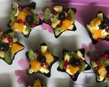 A picture of step 8 of Chocolate Cups filled with Pastry Cream and Fresh Fruits.