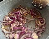 A picture of step 4 of Rice Noodle Stir Fry.