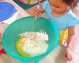 Foto langkah ke 4 dari resep Cinnamon Rolls.