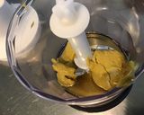 Une image de l'étape 2 de Sauce salade fruitée au miel, melfor et moutarde.