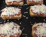 A picture of step 1 of Texas toast pizza#mycookbook.