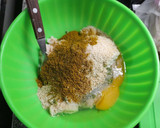 Foto del paso 7 de la receta: Albóndigas de Pollo al Curry con Salsa de Cebollas al Coñac