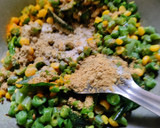 A picture of step 4 of String beans avial.