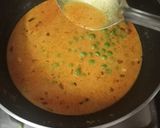 A picture of step 5 of Green peas masala.