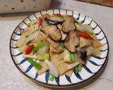 香菇洋蔥炒魚板的食譜步驟6照片