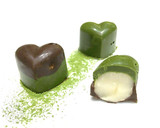 Foto del paso 9 de la receta: Nueces de macadamia cubiertas con chocolate de té verde matcha