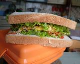Foto langkah ke 3 dari resep Burger roti tawar.