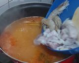 Foto langkah ke 3 dari resep Tom yum Seafood ala Rumahan.