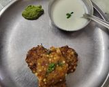 A picture of step 7 of Sabudana Vada.