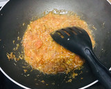 A picture of step 4 of Fish fillet curry.