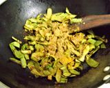 A picture of step 3 of Sorakaya Thokku Pachadi (BottleGourd Peel Chutney - Andhra Style.