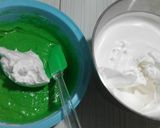 Foto langkah ke 4 dari resep Pandan Chiffon Cake yang Lembuutt.