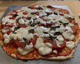 Foto del paso 10 de la receta: Pizza margarita casera