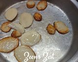 A picture of step 2 of Chicken Maqlooba/Palestinian Flipped Upside Down Rice Dish.