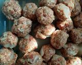 Foto del paso 4 de la receta: Albóndigas de carne con corazón de queso