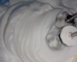 Foto langkah ke 3 dari resep Zebra cake.