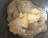 Foto langkah ke 3 dari resep Donat Gula Empuk.