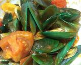 Foto langkah ke 9 dari resep Kerang hijau saos pedas manis.