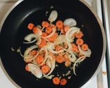Foto langkah ke 1 dari resep Nasi Goreng Tomat 🍅 Wortel🥕.