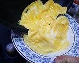 รูปขั้นตอนการทำที่ 4 ของ ข้าวไข่ข้นปูอัดพริกสด