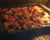 Foto langkah ke 6 dari resep Fruits Pastry Cake with Creamy Vanilla Sauce.