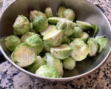 Foto del paso 1 de la receta: Coles de Bruselas salteadas