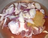 A picture of step 1 of Gobhi Aaloo Gosht.