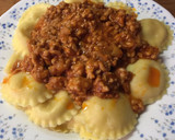 Foto del paso 4 de la receta: Girasoles de queso en salsa boloñesa
