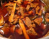 A picture of step 4 of Beef Rendang.