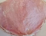 Császárszalonnával és füstölt sajttal töltött karaj rántva recept fázis 1 fotója