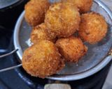 Foto langkah ke 6 dari resep 378. Chicken Cordon Bleu Bites.