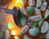 รูปขั้นตอนการทำที่ 4 ของ แกงเผ็ดไก่(แกงแดง)สูตรไม่ใส่กระทิ
