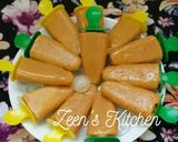 A picture of step 2 of Apricot Yoghurt Popsicles.