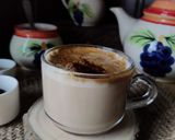 फेसाळलेली हाॅट काॅफी (Hot Coffee Recipe In Marathi) रेसिपी स्टेप 6 फोटो 