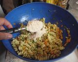 Foto del paso 3 de la receta: Fritos de Fideos Sobrantes