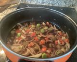 Foto del paso 2 de la receta: Ox tail soup (sopa de rabo de res)