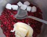 عکس مرحله 1 از دستور تفت دادن زرشک (پلویی)