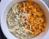 Foto langkah ke 4 dari resep Oat with Scrambled Egg and Cheese 🧀 (MPASI 9M+).