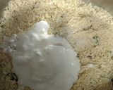 A picture of step 3 of Instant Rava Idli.