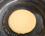 A picture of step 4 of Pancakes.
