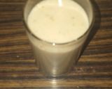 A picture of step 6 of Banana and Muskmelon shake.
