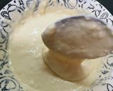 Gambar langkah 2 resipi Cucur susu.